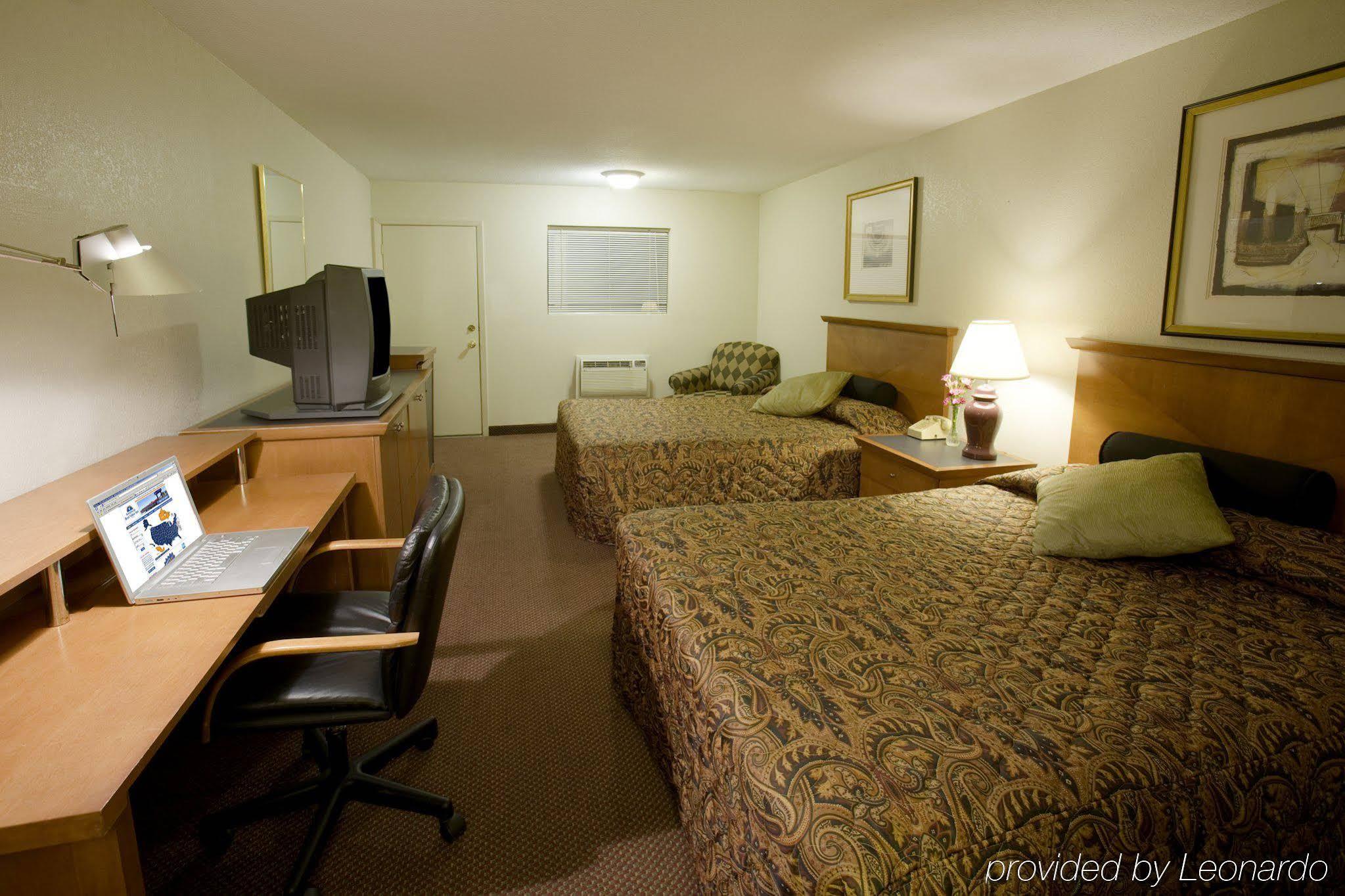 Americas Best Value Inn - Edna Exterior photo