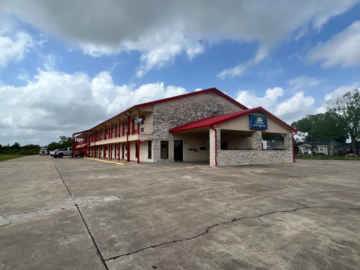 Americas Best Value Inn - Edna Exterior photo